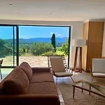 Luxury House, St Tropez 20mns! Stunning View, Serene & Private Grimaud