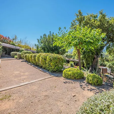 Вилла Luxury House, St Tropez 20mns! Stunning View, Serene & Private