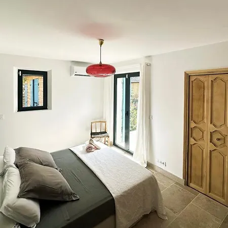 Luxury House, St Tropez 20mns! Stunning View, Serene & Private غريمو