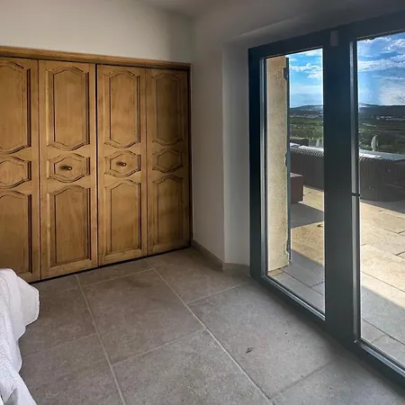 Luxury House, St Tropez 20mns! Stunning View, Serene & Private 格里莫