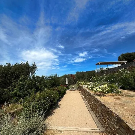Luxury House, St Tropez 20mns! Stunning View, Serene & Private فيلة *
