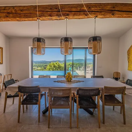 Luxury House, St Tropez 20mns! Stunning View, Serene & Private Grimaud