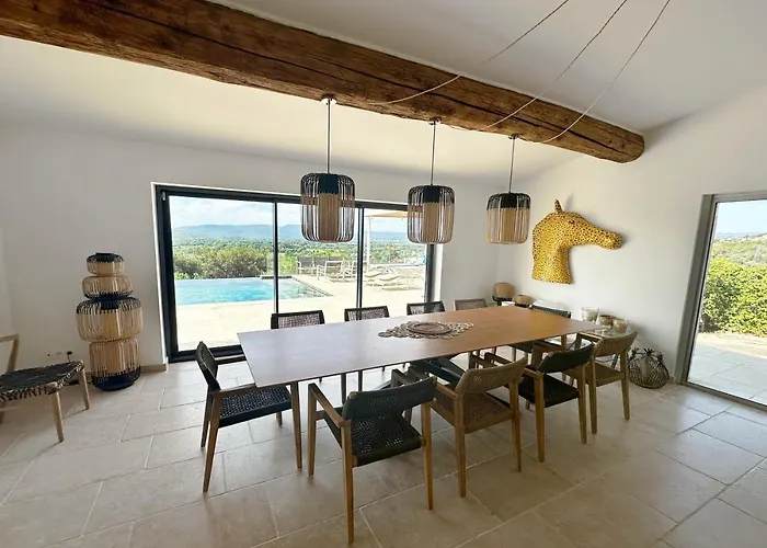 Luxury House, St Tropez 20mns! Stunning View, Serene & Private Villa *